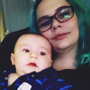 Meet your Posher, Karine